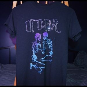 Altru Utopia shirt